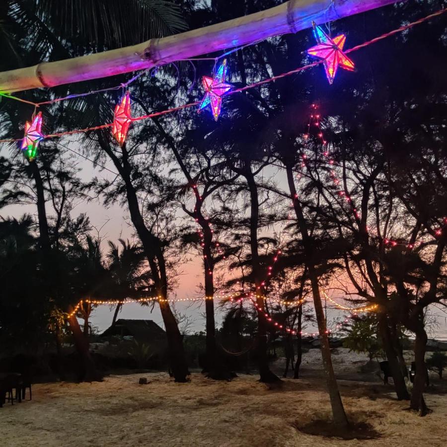 His Grace Sea View Cottages - Private Beach At Malpe Udupi Bagian luar foto