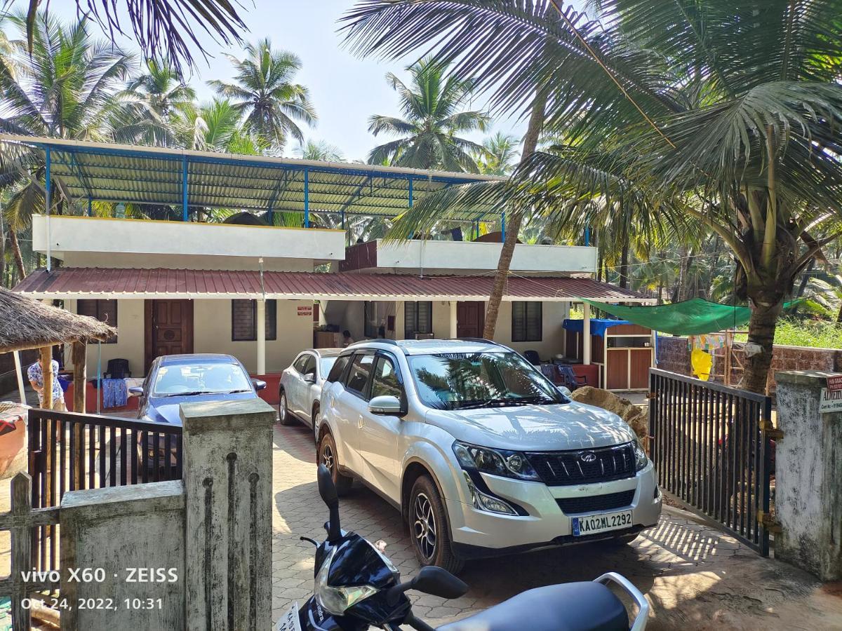 His Grace Sea View Cottages - Private Beach At Malpe Udupi Bagian luar foto