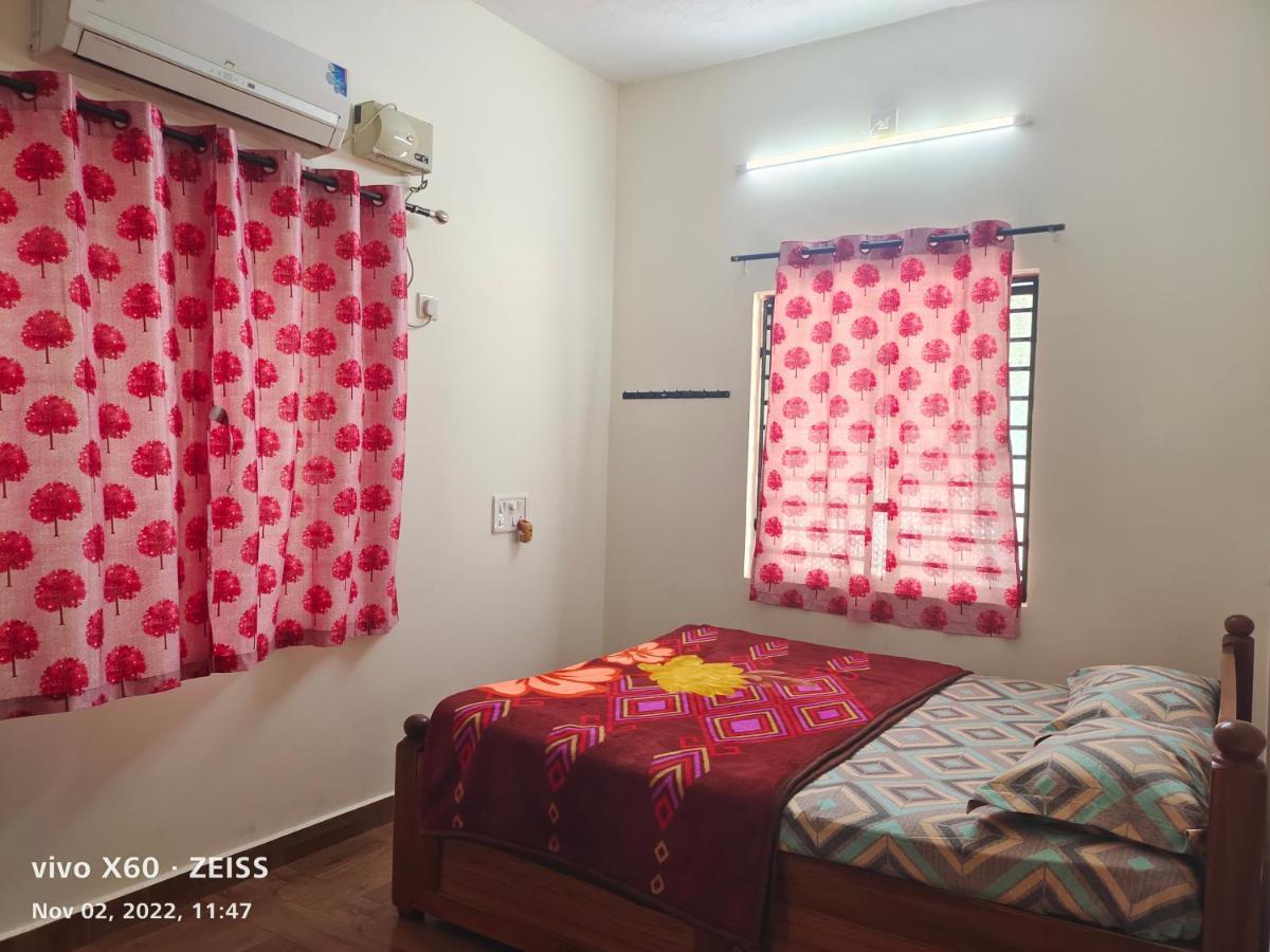 His Grace Sea View Cottages - Private Beach At Malpe Udupi Bagian luar foto