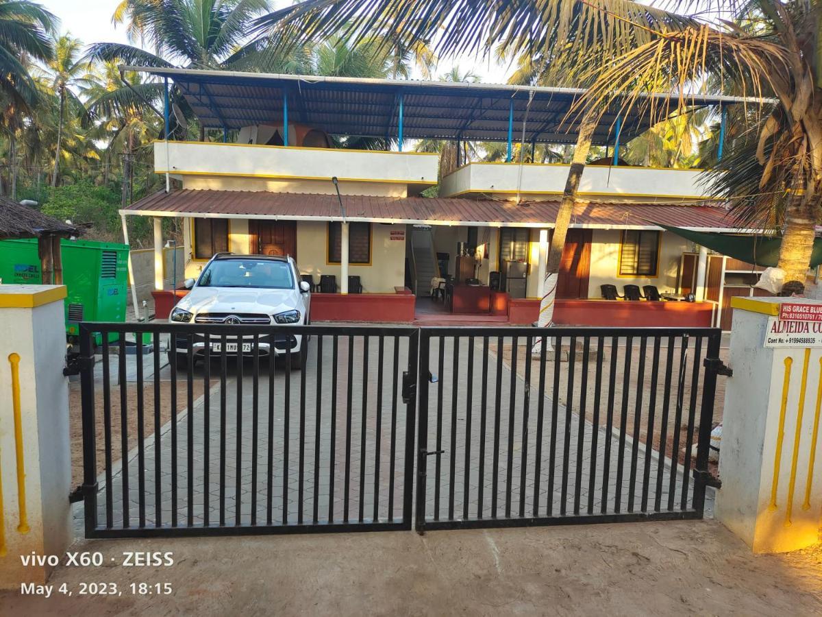 His Grace Sea View Cottages - Private Beach At Malpe Udupi Bagian luar foto